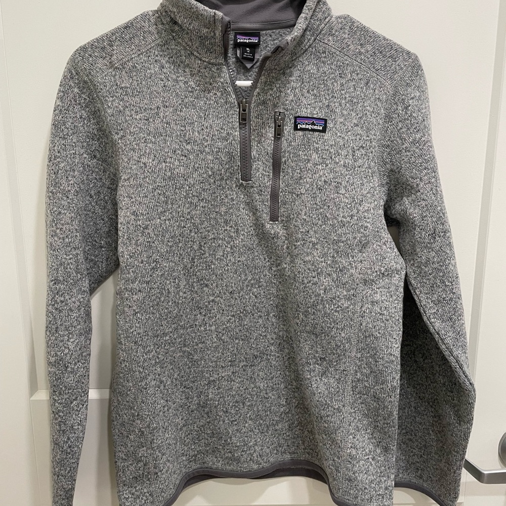 Patagonia quarter zip fleece